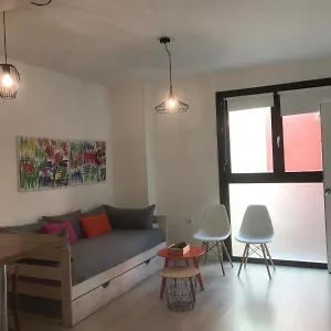 Center 2 Bedrooms Appartamento